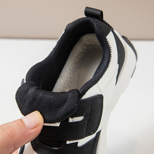 2025 autunno nuova moda moda Sneaker per ragazzi ragazze leggero <span class=keywords><strong>Velcro</strong></span> traspirante <span class=keywords><strong>scarpe</strong></span> da corsa <span class=keywords><strong>con</strong></span> chiusura Slip-On - Product Image 4