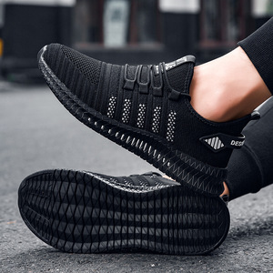 Chaussures de <span class=keywords><strong>sport</strong></span> d'été respirantes en maille personnalisables de haute qualité, chaussures de <span class=keywords><strong>sport</strong></span> tendance, semelles intérieures légères en EVA pour la course à pied - Product Image 2
