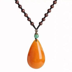 Collana di perle di legno antico collana di perle per gli uomini donne-vecchie gocce d'acqua di cera d'api ispirate all'abbigliamento d'atmosfera appeso alla moda - Product Image 5