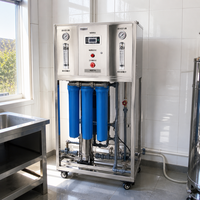 Système d'osmose inverse compact RDC 250L/h avec pompe, châssis SUS304, station de purification d'eau RO, contrôle LED, usage commercial et industriel