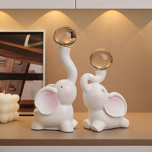 Fleurs en céramique blanche éléphant amoureux statue décor à la maison artisanat chambre décoration mariage ornement porcelaine jardin animal figurine - Product Image 1