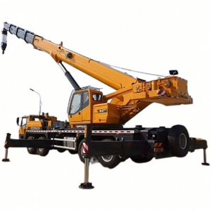 China 70ton Mobile Truck Crane TC700C5 with Outrigger Pads or Extensions - Product Image 5
