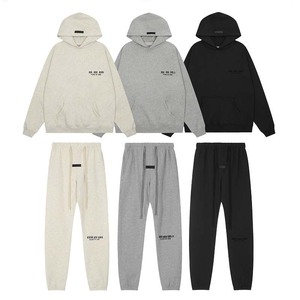 Nuova Tuta Casual da <span class=keywords><strong>Uomo</strong></span>, Set 2 Pezzi con Felpa Oversize ESS ESS Grigio Mélange, 100% Cotone con Stampa Floccata in Pile - Product Image 1