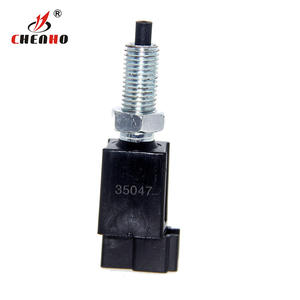 2189 23 XM34-13480-BA 3774060D00 interrupteur de feu stop interrupteur de feu stop pour Hyundai ACCENT I KIA CARENS IV - Product Image 5