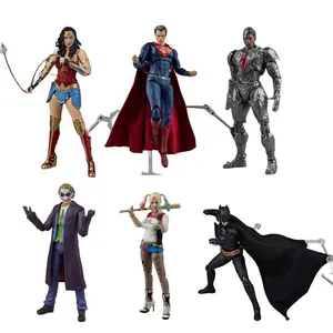 热卖电影模型玩具收集正义联盟超级英雄自杀小队行动人物