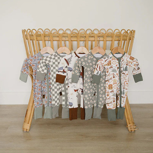 Combinaison pour bébé bio en bambou côtelé avec fermeture éclair, grenouillère pour bébé durable, pyjama pour nouveau-né, vêtements pour bébé personnalisés, combinaison pour nourrisson - Product Image 5