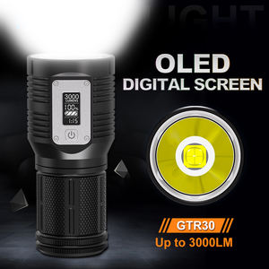 Lampe torche LED rechargeable 3000 lumens avec écran OLED numérique, étanche, chargement USB-C, 10400 mAh avec fonction Power Bank, lampe torche GTR30 - Product Image 2