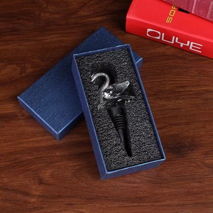 <span class=keywords><strong>Bouchon</strong></span> de bouteille de <span class=keywords><strong>vin</strong></span> <span class=keywords><strong>en</strong></span> <span class=keywords><strong>verre</strong></span> de cristal avec logo personnalisé Accessoires de bar créatifs pour mariage pour bouchons de bouteille de champagne - Product Image 4