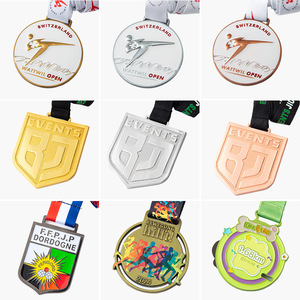 เหรียญรางวัลแบบกำหนดเองได้หลากหลายประเภทสำหรับเทควันโด พิคเคิลบอล กีฬาวิ่ง รางวัลเหรียญทอง 3 มิติ เหรียญกีฬาโลหะสั่งทำพิเศษ - Product Image 4