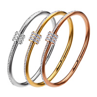 Bán Sỉ Vòng Đeo Tay Nữ Bằng Thép Titan Mạ Vàng 18K Thắt Lưng Nhỏ Thời Trang Đính Kim Cương Bùn Toàn Bộ