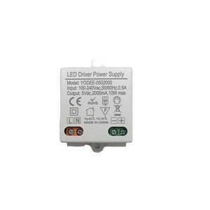 Fuente de Alimentación para Controlador LED Yodee, 5V 2000mA 10W Máx., Entrada 100-240Vac Monofásica, Certificación CE - Product Image 3