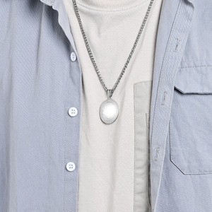 Men's <b>Titanium</b> Steel Gold Plated Oval Pendant Necklace With Arabic Calligraphy Design For Gift - Product Image 3