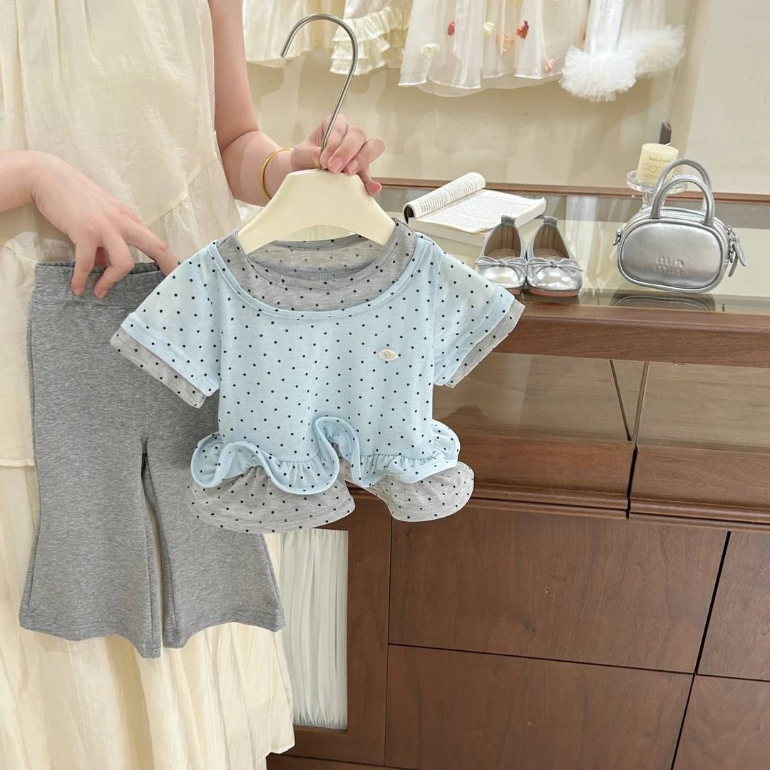 Two-piece set
