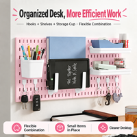 Organisateur mural de bureau en panneau perforé, étagère de rangement en plastique avec crochets pour l'organisation de fournitures de bureau à domicile.
