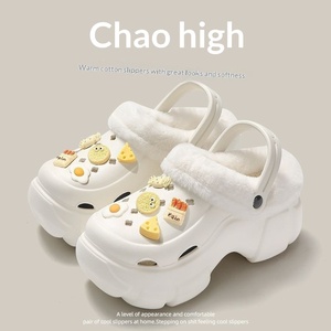 Zoccoli Invernali Foderati in Peluche per Donne, Suola Morbida in PVC, Fodera in Cotone, Caldi, Antiscivolo, con Rialzo - Product Image 6