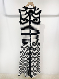 <span class=keywords><strong>Vestido</strong></span> de Punto Largo sin Mangas con Cuello Redondo y Rayas, Estilo Francés, Nuevas Llegadas 2026, Siete Colores - Product Image 3