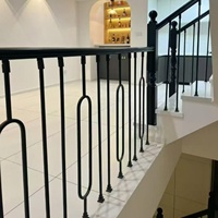 Poteau d'escalier en fer forgé moderne sur mesure pour escalier de duplex, anti-rouille, usage intérieur Jaybaida