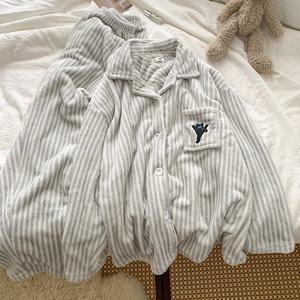 Pijamas <span class=keywords><strong>de</strong></span> Franela Gruesa y Cálida <span class=keywords><strong>de</strong></span> Invierno <span class=keywords><strong>para</strong></span> Parejas, Estilo Japonés, con Rayas y Diseño <span class=keywords><strong>de</strong></span> <span class=keywords><strong>Gato</strong></span> Negro, <span class=keywords><strong>para</strong></span> <span class=keywords><strong>Hombre</strong></span> y Mujer - Product Image 1