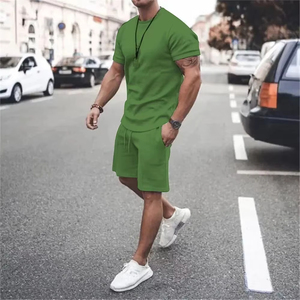 Ensemble Survêtement d'Été Personnalisé Homme Vêtements d'Été Personnalisables Logo sur T-Shirt et Short - Product Image 2