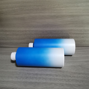 Bouteille d'essence cosmétique PET 200 PCR de 50% ml avec pulvérisateur à gâchette fine de 24mm - Product Image 4