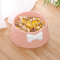 Bol pour chien et chat antidérapant facile à nettoyer, accessoires d'alimentation pour animaux de compagnie, design mignon avec nœud papillon, bol en plastique