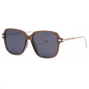 <span class=keywords><strong>Gafas</strong></span> <span class=keywords><strong>de</strong></span> Sol Polarizadas HD <span class=keywords><strong>de</strong></span> Moda 2024, Multicolor, para Conducir, Protección UV400, TR90, Venta al Por Mayor, Diseño Delgado para Rostros <span class=keywords><strong>Grandes</strong></span> - Product Image 1