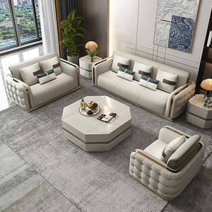 Sofá Chesterfield de Cuero Moderno y Lujoso para Sala de Estar, Juego de Muebles con Decoración de Acero Inoxidable Dorado, Sofás de 1, 2 y 3 Plazas - Product Image 1