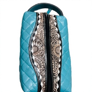 Bolsa de Aseo de Viaje Unisex de Cuero Genuino, Duradera, Ligera y Ecológica, Diseño Acolchado Hecho a Mano, Cierre de Cremallera, Estilo Bohemio - Product Image 3