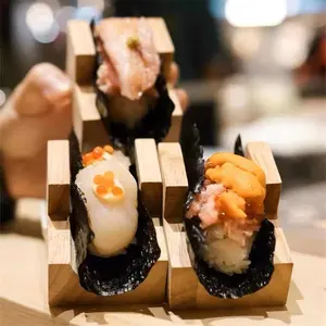 Bambus Japonés Pequeño Pescado Algas Marinas Mano Rollo V Forma Sushi Titular Madera Sushi Taco Titular Para Sushi Rollos