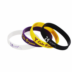 Promosyon bilekliği özel basketbol spor kulübü Logo silikon bilezik - Product Image 6