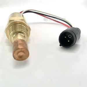 Capteur de température Senwitt 2W-8915 pour générateurs diesel, composant de protection contre les surcharges du moteur Cummins - Product Image 1