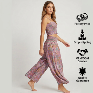 Ensemble 2 pièces bohème pour femme, haut court en mousseline imprimé cachemire et pantalon large, tenue sans manches à fines bretelles coupe ample printemps-été - Product Image 1