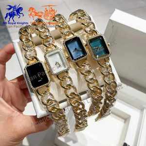 Reloj para Mujer - Alta Gama, Lujo Discreto, Cuarzo, Exclusivo, Resistente al Agua, Correa de Acero - Product Image 2