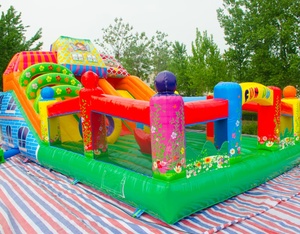 Château gonflable commercial 5x8m avec toboggan, mur d'escalade, château de saut géant en PVC pour les enfants, location pour fêtes en plein air - Product Image 3