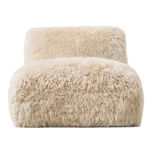 Chaise longue sans accoudoirs HDC 100% artisanale, style mid-century, capitonnée, en peau de mouton naturelle, pour chambre, hôtel ou salon - Product Image 2