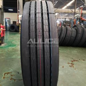 ยางรถบรรทุกแบบไม่มียางใน ขนาด 295/80R22.5 สำหรับตำแหน่งพวงมาลัย พร้อมแรงต้านทานการหมุนต่ำ ยางสำหรับรถบรรทุก 295/80r22.5 - Product Image 4