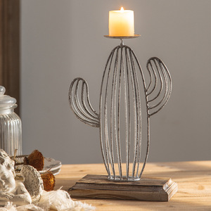 <span class=keywords><strong>Candelabro</strong></span> <span class=keywords><strong>de</strong></span> Hierro con Diseño Retro Creativo, Decoración <span class=keywords><strong>de</strong></span> Mesa, Portavelas - Product Image 2