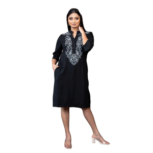 Vestido Casual Elegante de Alta Calidad en Rayón Negro con Bordado Floral para Mujer - Product Image 3