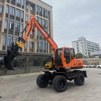 Excavatrice forestière JG108S avec grappin rotatif intégré