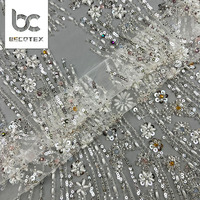 Tulle perlé blanc dentelle mariage luxe perles et paillettes broderie dentelle tissu pour femmes robe de soirée