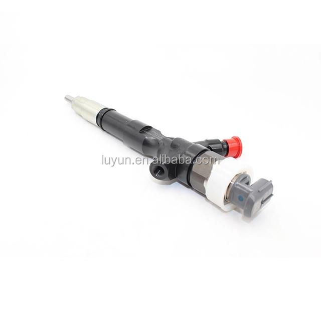 for TOYOTA HIACE HILUX 2KD-FTV engine common rail injector 095000-5881 23670-30050 23670-39096 095000-5880 nozzle DLLA145P1024
