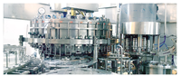 Chaîne de production CE entièrement automatique pour le remplissage de liquides, avec pompe à piston 4 têtes, pour eau, huile, shampoing, détergent, et ligne de bouchage et d'étiquetage de bouteilles