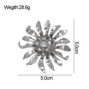 Sunflower Corsage Gold Plated Alloy Brooch Colourful Rhinestone Drilled Design Women Luxury Engagement Wedding Gift Jewelry - Product Image 4