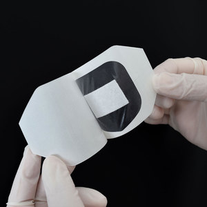Apósito para Heridas de Película de PU Transparente, Impermeable y Esterilizado de Fabricación China con Almohadilla Absorbente para el Cuidado de Heridas - Product Image 3