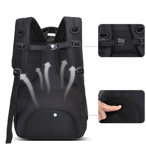 Mochila de Viaje Multifuncional de Estilo Vintage Personalizada de Gran Tamaño, Mochila para Portátil de Negocios con Correa USB, Mochila de Moda - Product Image 4