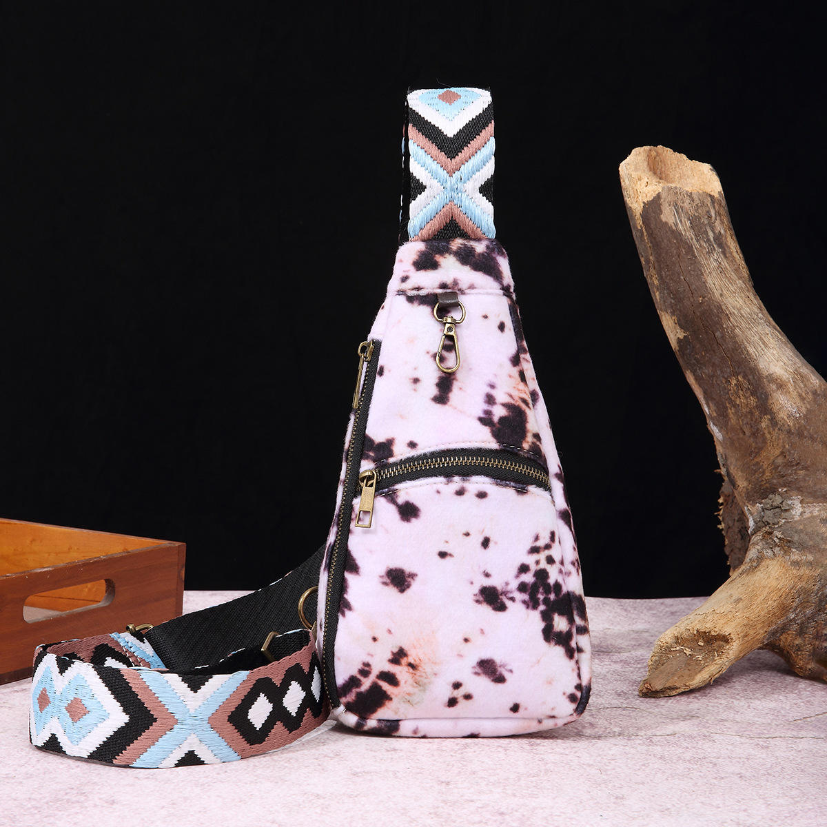 PG913 ขนม้า สีม่วง