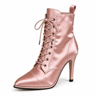 Bottines à lacets en satin rose poudré pour femmes, à bout pointu et talons aiguilles, chaussures de soirée tendance pour les acheteurs de boutiques et de détail en gros