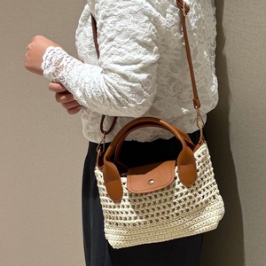 Borsa a mano da donna in maglia all'uncinetto stile retrò francese, borsa tote di lusso in pelle patchwork, borsa a tracolla estiva traforata da spiaggia con manico superiore - Product Image 2