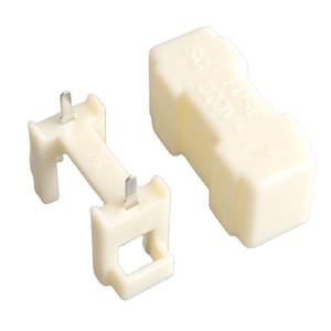 M205 5*20mm couvercle blanc boîte à fusibles à <span class=keywords><strong>souder</strong></span> plaque métallique en plastique et pas de broche porte-<span class=keywords><strong>fusible</strong></span> 15MM - Product Image 5