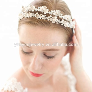 Venta al por mayor <span class=keywords><strong>de</strong></span> moda Rhinestone <span class=keywords><strong>de</strong></span> La Perla hecho a mano diadema <span class=keywords><strong>de</strong></span> Boda nupcial desfile <span class=keywords><strong>de</strong></span> la Reina Tiara corona - Product Image 4